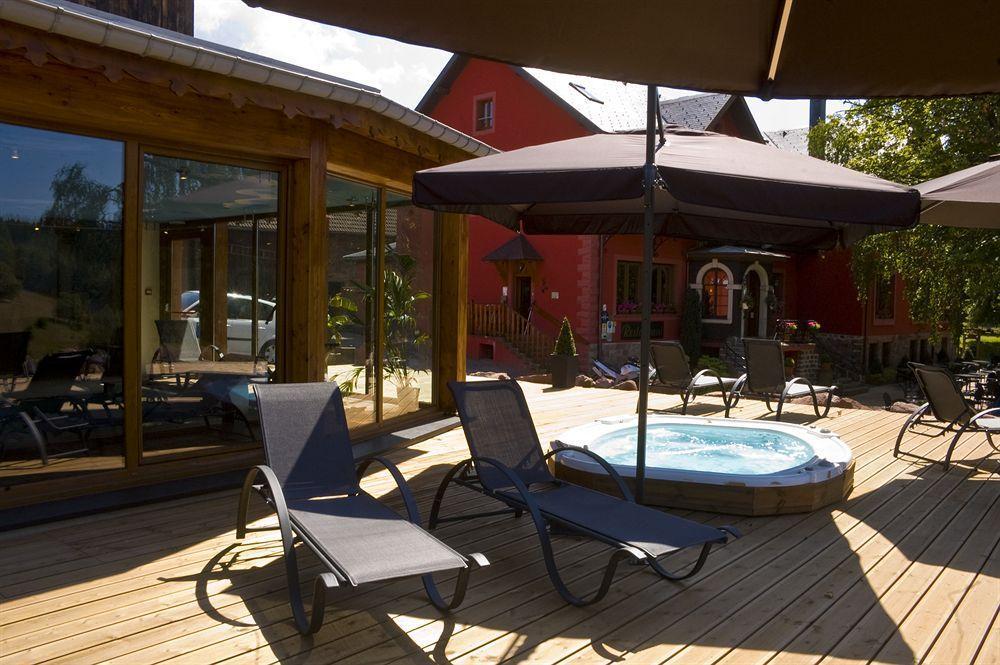 Hôtel Restaurant Le Velleda Grandfontaine  Exterior foto